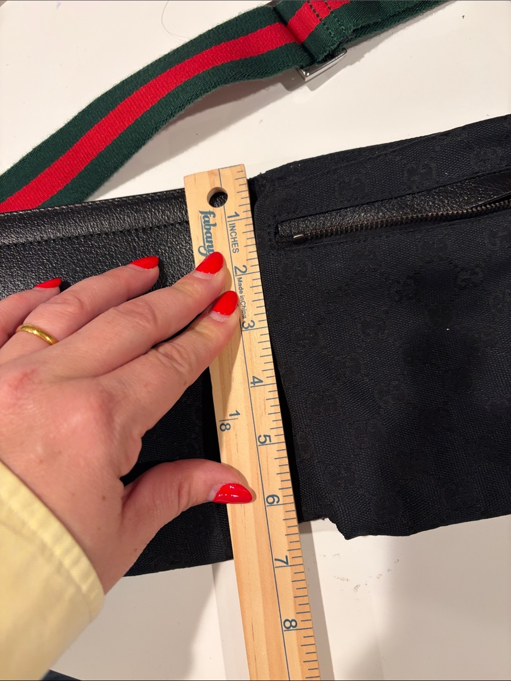 Authentic Gucci black belt bag with green and red belt and chrome hardware - Picture 14 of 14
